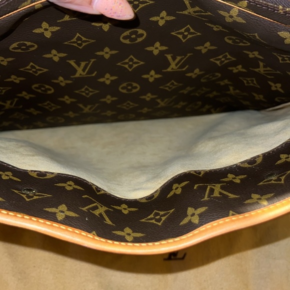 Louis Vuitton Rivoli Monogram Satchel GM 16x12x5 large size! 15L in the middle - Picture 4 of 9